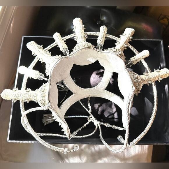 House of Malakai Feather Headdress | Rare Custom Avant-Garde Crown Statement main image 9